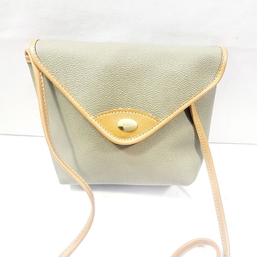 Albion Leather Shoulder Bag